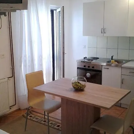 Apartments With A Parking Space Stari Grad, Hvar - 5730