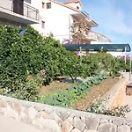 With A Parking Space Stari Grad, Hvar - 5730 Apartman Stari Grad
