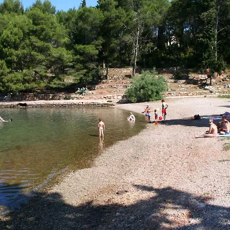 Apartments With A Parking Space Stari Grad, Hvar - 5730 Apartment Stari Grad (Hvar)