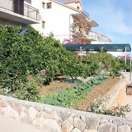 With A Parking Space Stari Grad, Hvar - 5730 Apartamento Stari Grad (Hvar)