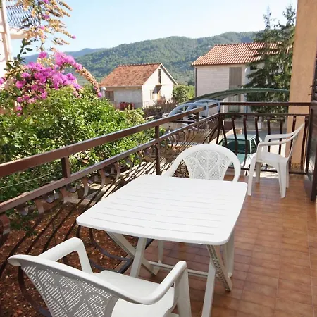 Apartamento With A Parking Space Stari Grad, Hvar - 5730 Stari Grad (Hvar)